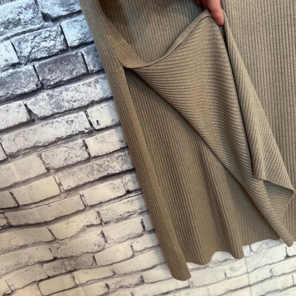 Splendid Collection Heather Camel Georgie Rib Skirt Size L - Picture 6 of 7